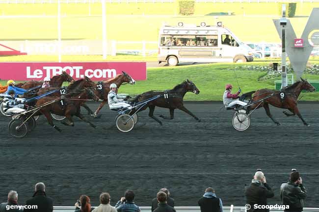 26/12/2022 - Vincennes - Prix Une de Mai : Arrive