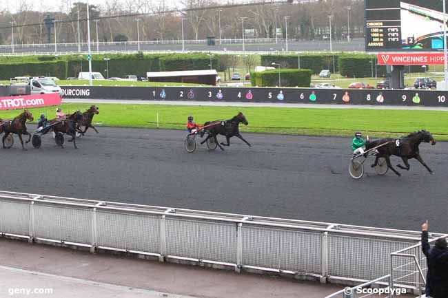 15/12/2022 - Vincennes - Prix de Tourcoing : Arrive