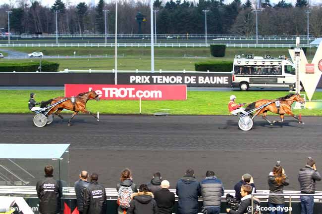 24/12/2022 - Vincennes - Prix Tnor de Baune : Arrive