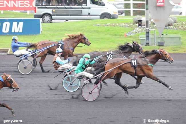 12/01/2023 - Vincennes - Prix de Croix : Arrive