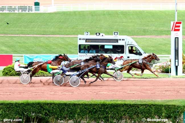 26/07/2022 - Enghien - Prix de la Bourse : Arrive