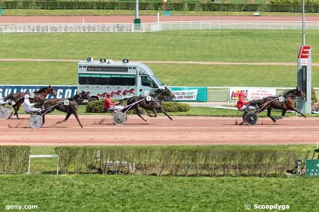 20/04/2022 - Enghien - Prix de la Porte d'Auteuil : Arrive